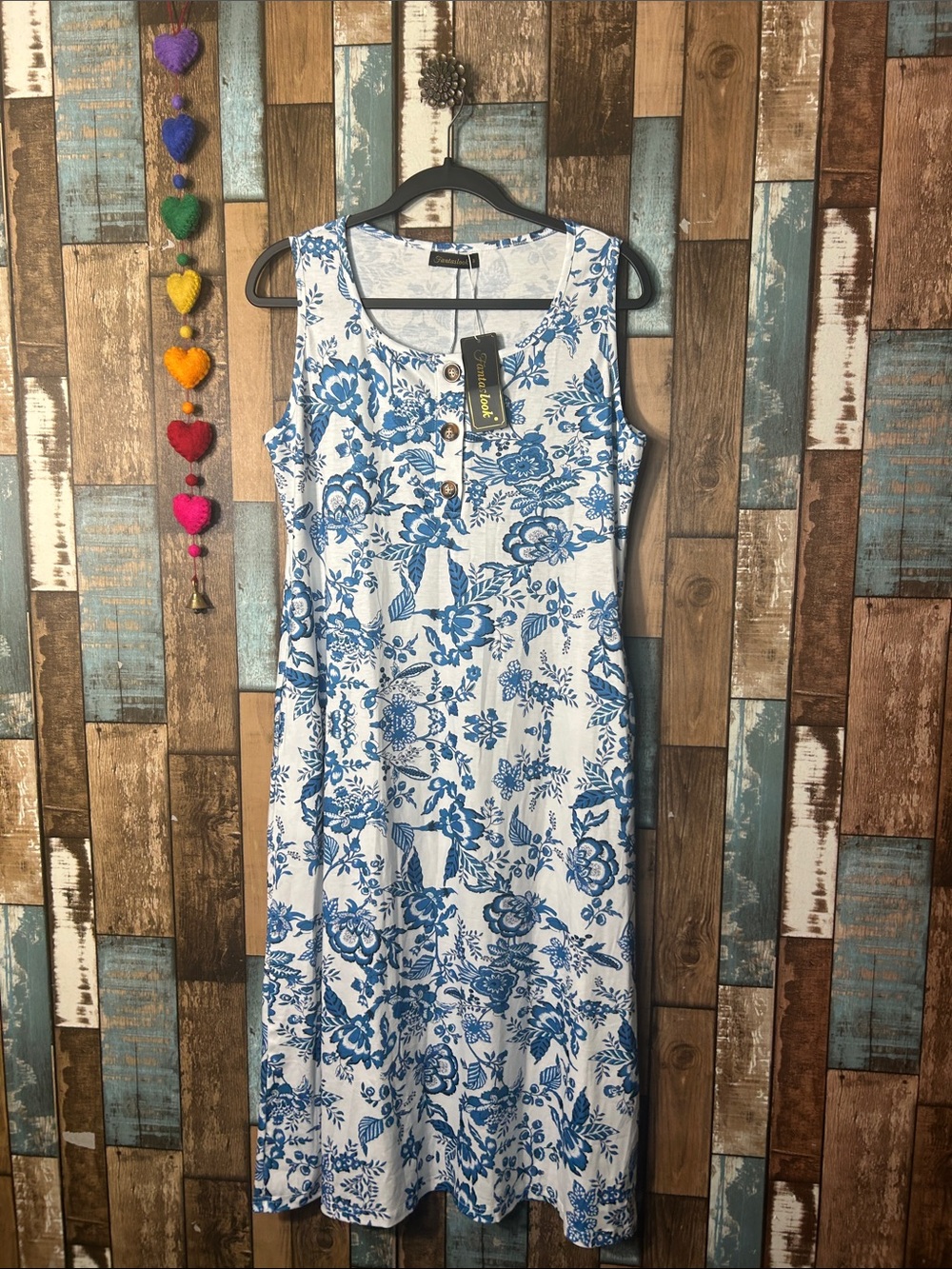 Fantaslook Sleeveless White Dress with Blue Floral Print